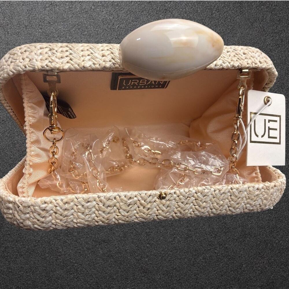 Urban Expressions Beige Clutch w/ Clasp & Detachable Gold Chain Strap - Picture 7 of 12